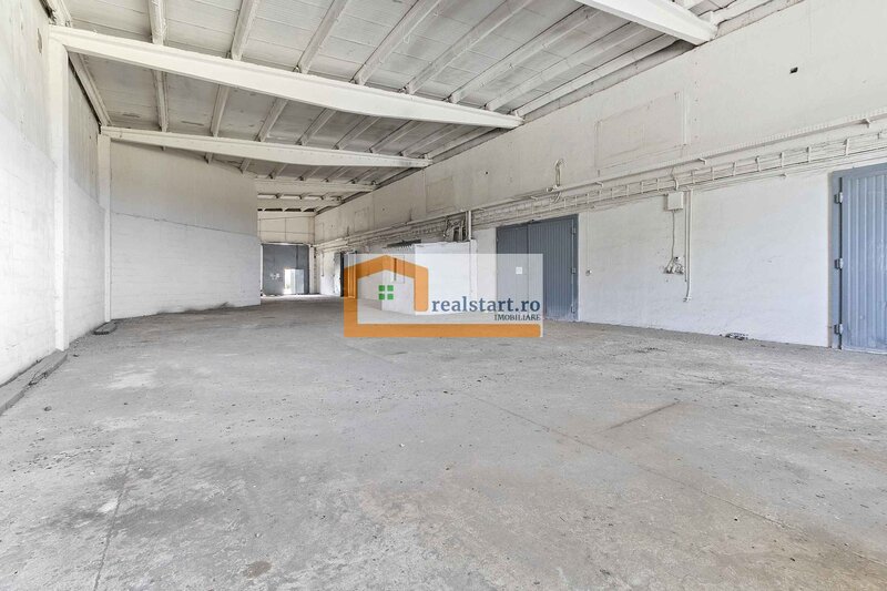 Codlea, Depozite si teren 1,7Ha, 5600mp cladiri, D 155ml la DJ112A, acces E60